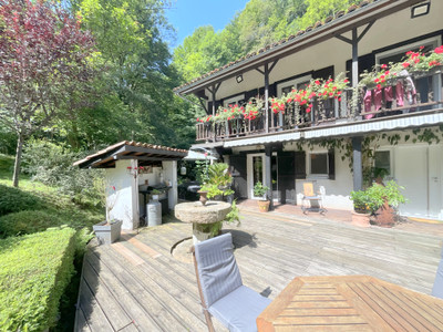 French property for sale in Esbareich, Hautes-Pyrénées - €349,800 - photo 1