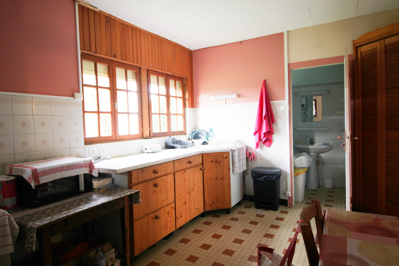 French property for sale in Néré, Charente-Maritime - €114,450 - photo 6