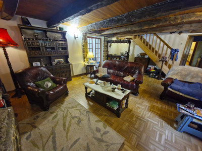 French property for sale in Pleucadeuc, Morbihan - €194,400 - photo 4