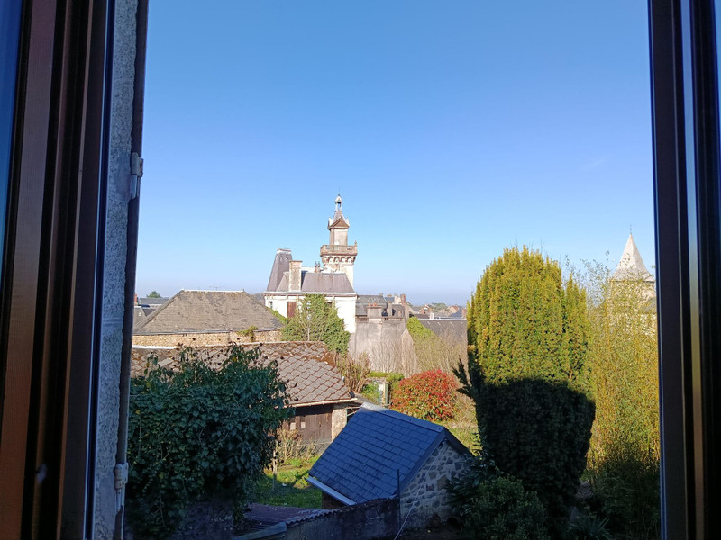 French property for sale in Bénévent-l'Abbaye, Creuse - €189,000 - photo 1
