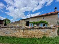 Maison à vendre à Montjean, Charente - 56 600 € - photo 4
