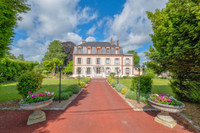 Maison à vendre à Coulommiers, Seine-et-Marne - 2.150.000 € - photo 1