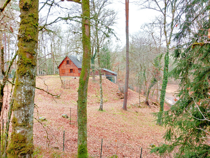 French property for sale in Marcillac-la-Croisille, Corrèze - €295,000 - photo 2
