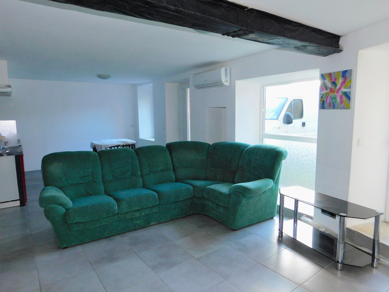 French property for sale in Châlus, Haute-Vienne - €194,400 - photo 3
