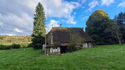 French property for sale in Broglie, Eure - €278,495 - photo 5