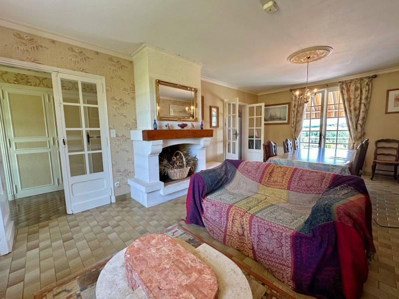 French property for sale in Saint-Séverin, Charente - €235,000 - photo 4