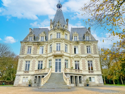 Beautiful château set in 4 hectares of parkland.