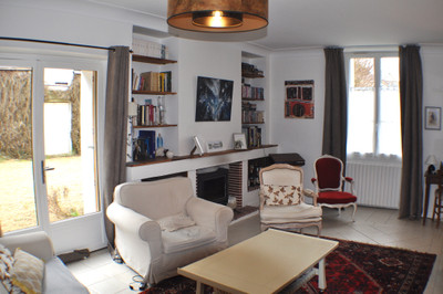 French property for sale in Noyant-Villages, Maine-et-Loire - €370,000 - photo 5