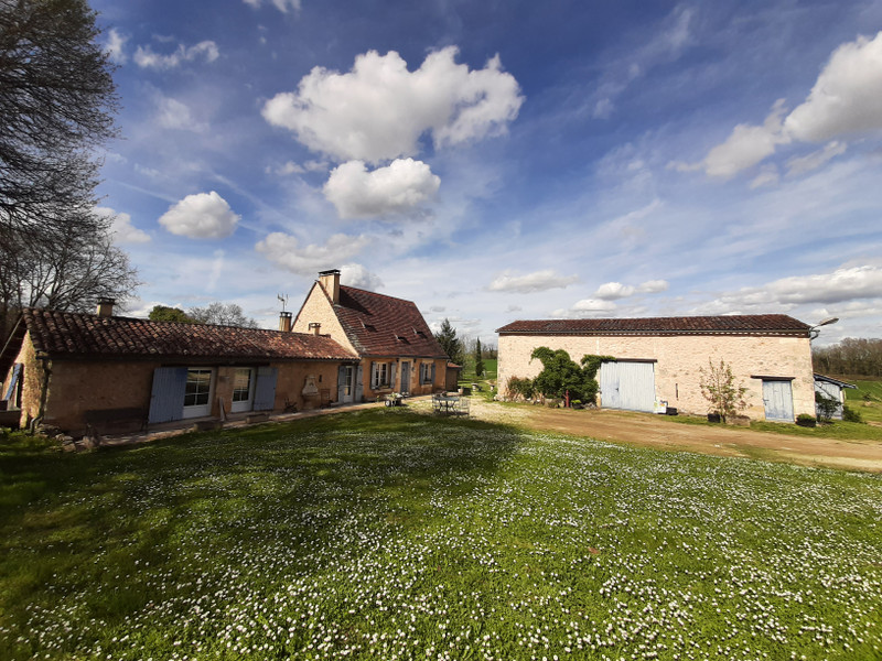French property for sale in Antonne-et-Trigonant, Dordogne - €460,000 - photo 3