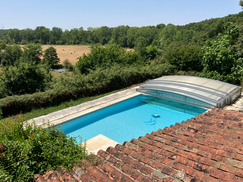 French property for sale in Joussé, Vienne - €305,000 - photo 4