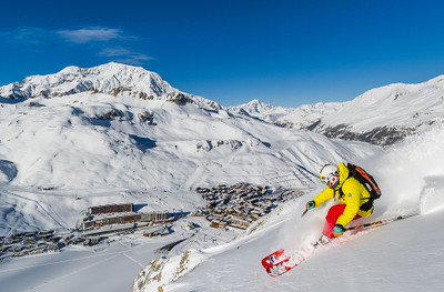 Ski property for sale in  - 1 910 000 € - photo 1
