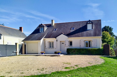 Maison à vendre à Breil, Maine-et-Loire, Pays de la Loire, avec Leggett Immobilier