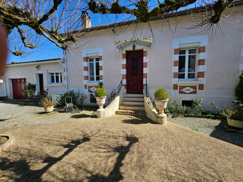 French property for sale in Sarliac-sur-l'Isle, Dordogne - €256,450 - photo 2