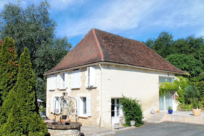 French property for sale in Bergerac, Dordogne - €565,000 - photo 0