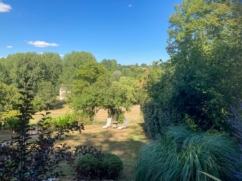 French property for sale in Sos, Lot-et-Garonne - €290,000 - photo 3