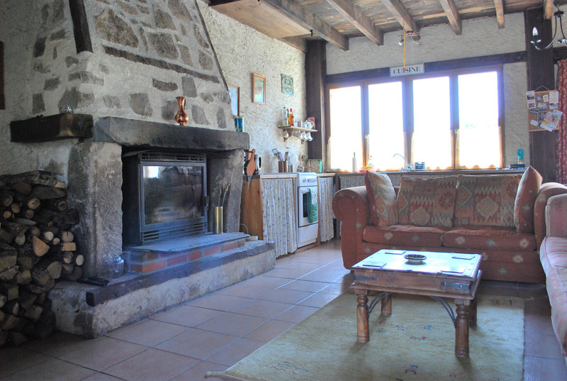 French property for sale in Val-d'Oire-et-Gartempe, Haute-Vienne - &#8364;69,600 - photo 5