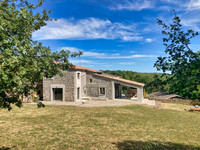 Propriété à vendre à Pézènes-les-Mines, Hérault - 345 000 € - photo n°1