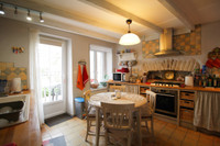 Maison à vendre à Bessé, Charente - 119.900 € - photo 3