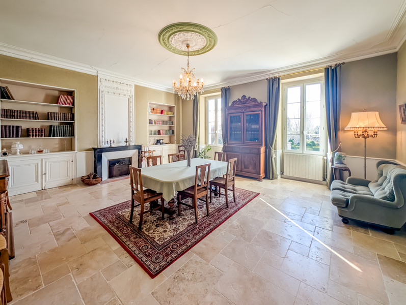 French property for sale in Lorignac, Charente-Maritime - €798,000 - photo 4