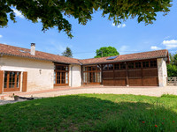 houses and homes for sale inSaint-AvitCharente Poitou_Charentes