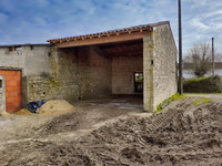 Maison à vendre à Chives, Charente-Maritime - 59 600 € - photo 2