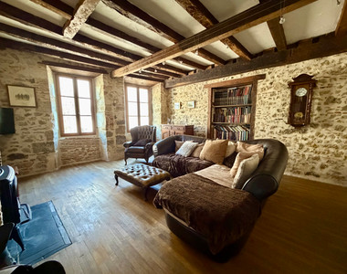 French property for sale in Rochechouart, Haute-Vienne - €274,990 - photo 7