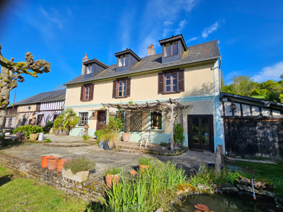 Maison à vendre à Fresnay-le-Samson, Orne, Basse-Normandie, avec Leggett Immobilier