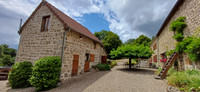 Maison à vendre à Saint-Gervais-d'Auvergne, Puy-de-Dôme - 495.000 € - photo 5