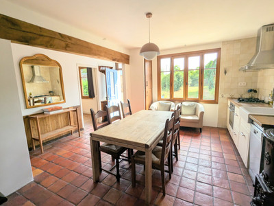 French property for sale in Saint-Yrieix-la-Perche, Haute-Vienne - €598,000 - photo 5
