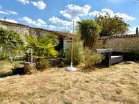 Propriété à vendre à Monts-sur-Guesnes, Vienne - 200 000 € - photo n°13