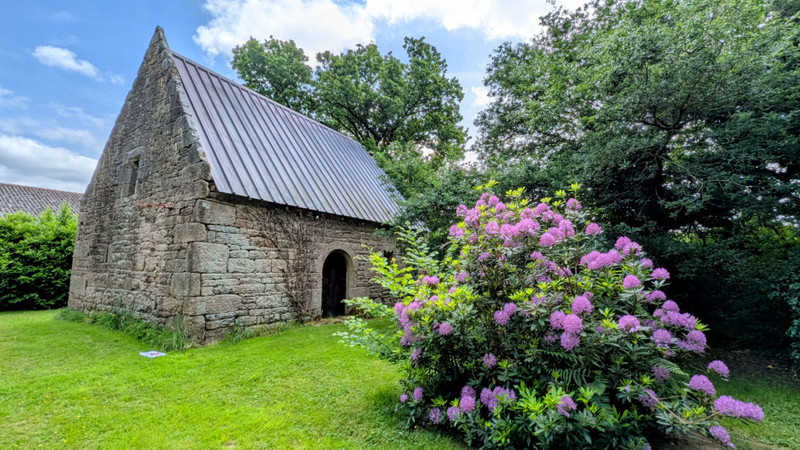 French property for sale in Lignol, Morbihan - €901,000 - photo 3