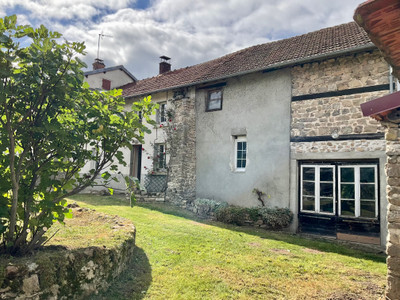 Maison à vendre à Saint-Marc-à-Loubaud, Creuse, Limousin, avec Leggett Immobilier