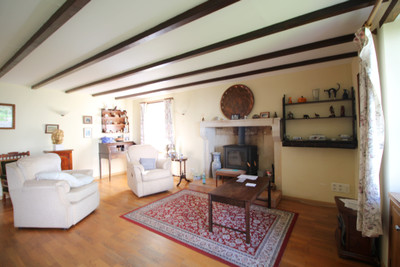 French property for sale in Montjean, Charente - €130,800 - photo 8