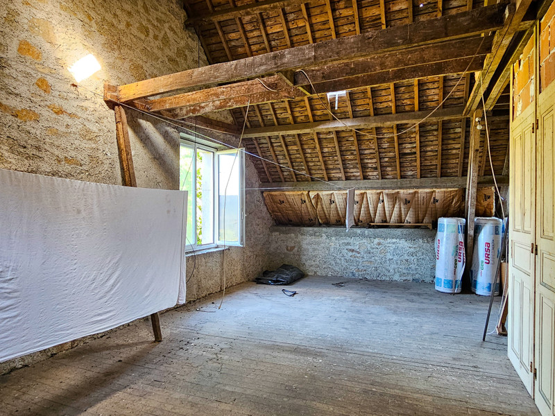 French property for sale in Saint-Gérand, Morbihan - €109,890 - photo 8