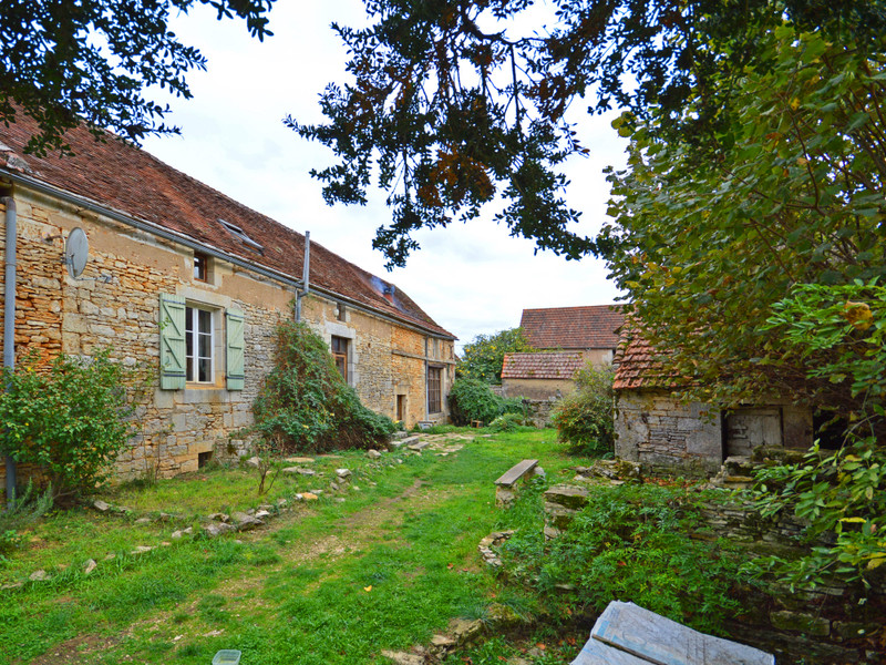 Maison à vendre à Coulaures, Dordogne - 162 000 € - photo 1