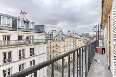 French property for sale in Paris 4e Arrondissement, Paris - €640,000 - photo 2