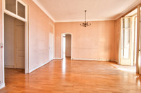 Propriété à vendre à Nice, Alpes-Maritimes - 595 000 € - photo n°2