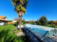 Propriété à vendre à Savigné, Vienne - 224 700 € - photo n°1