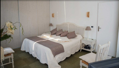 French property for sale in Gradignan, Gironde - €962,590 - photo 8