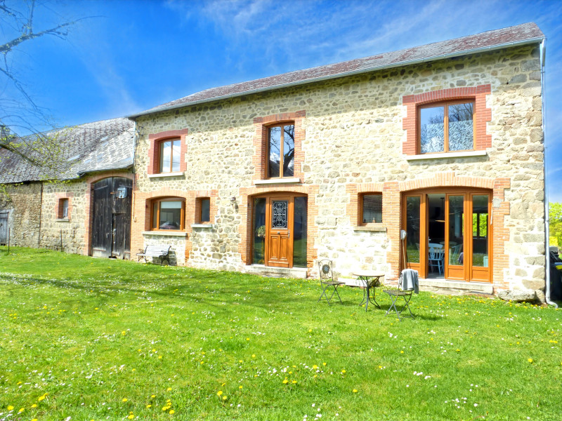 Propriété à vendre à Saint-Priest-la-Plaine, Creuse - 226 305 €
