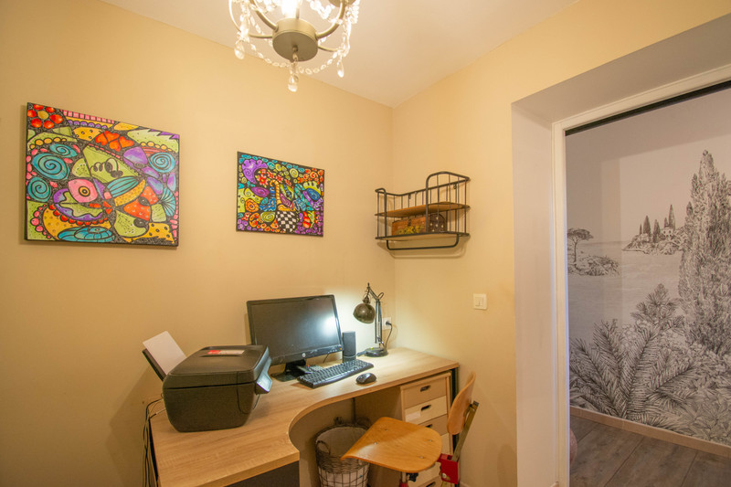 French property for sale in Aiglun, Alpes-de-Haute-Provence - €197,000 - photo 10