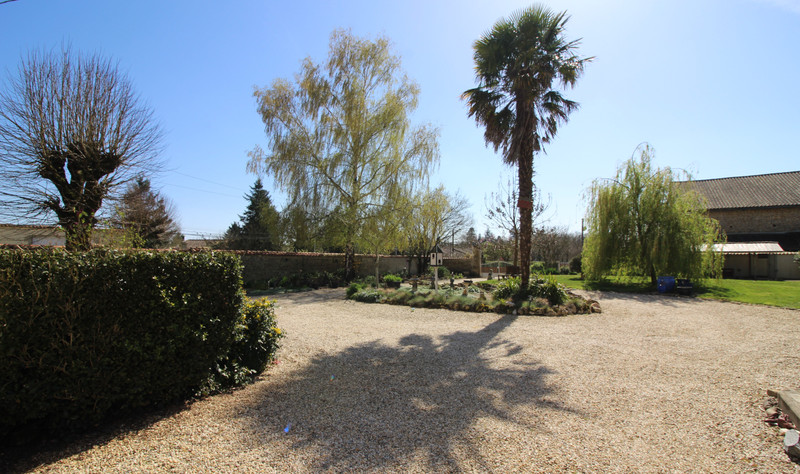 French property for sale in La Chèvrerie, Charente - €339,200 - photo 10