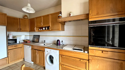 French property for sale in Avignon, Vaucluse - €179,000 - photo 2