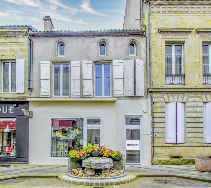 Maison à vendre à Miramont-de-Guyenne, Lot-et-Garonne - 90 000 € - photo 1