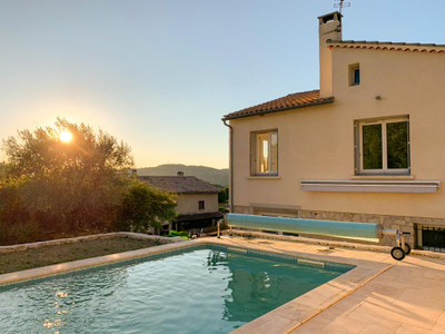 French property for sale in Puyméras, Vaucluse - €379,000 - photo 9
