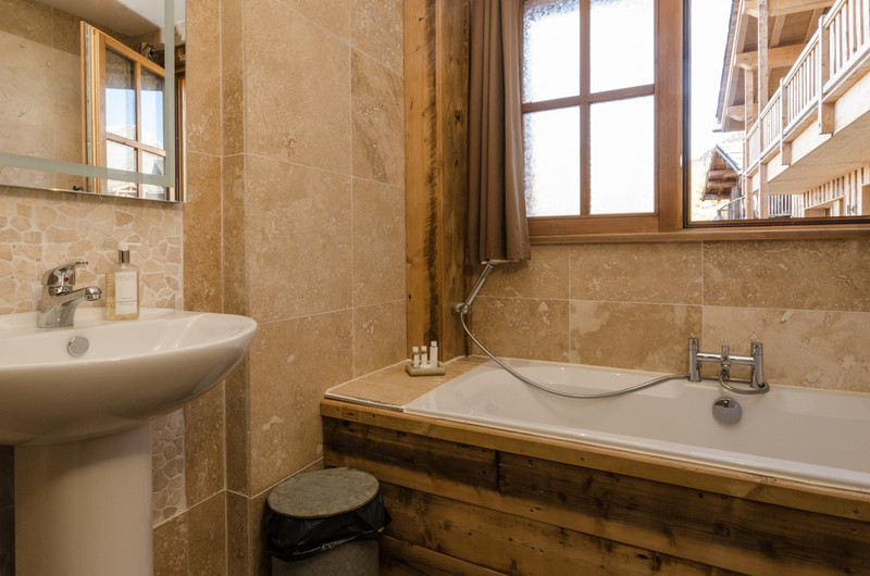 Ski property for sale in Sainte Foy - €1,050,000 - photo 5