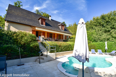 French property for sale in Cublac, Corrèze - €371,000 - photo 1