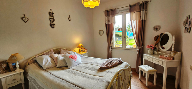 French property for sale in Gourgé, Deux-Sèvres - €315,000 - photo 4