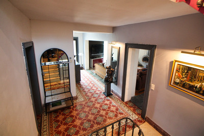 French property for sale in Gignac, Hérault - €495,000 - photo 9