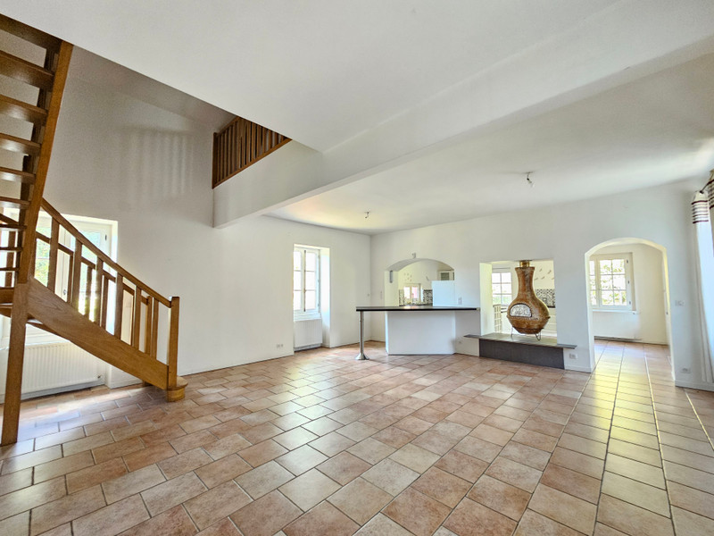 French property for sale in Ainay-le-Château, Allier - €369,000 - photo 1